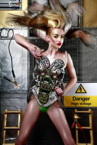Robert_Masciave_Marvel_Avant_Garde_hair_design_Collab3